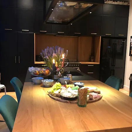 5br Wonderful Town House - What'app - 0034-635-518-057 - For Reservations! 빌라 *