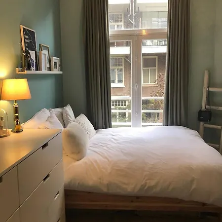 5br Wonderful Town House - What'app - 0034-635-518-057 - For Reservations! 빌라 암스테르담