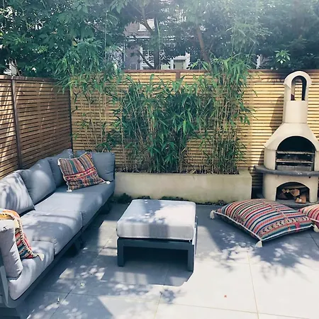 빌라 5br Wonderful Town House - What'app - 0034-635-518-057 - For Reservations! *